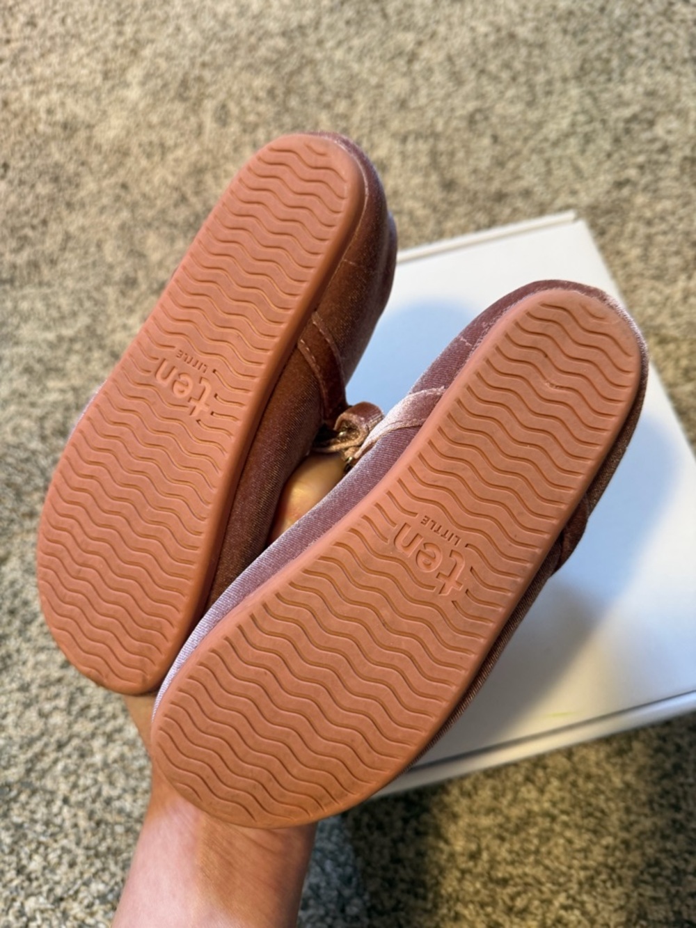 NWT Ten little Pink Velvet Mary Jane Shoes - Picture 2 of 3